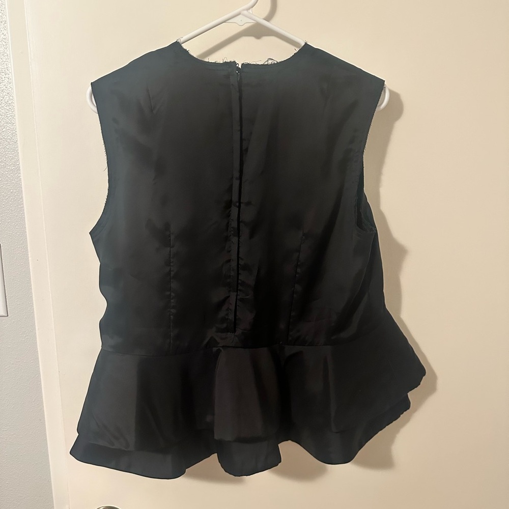 Comme des Garcons Black Sleeveless Peplum style Top - Picture 8 of 9